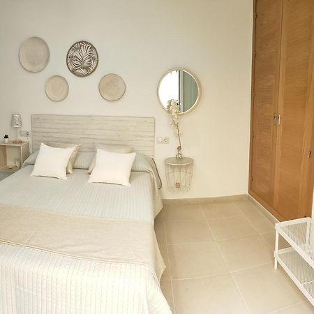 Relax Chiclana-Aparcamiento Privado-Tv Cable-Wifiplus-Aire Acond-Incluido Чиклана-де-ла-Фронтера Екстер'єр фото